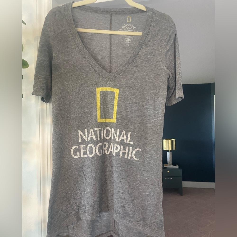 CHASOR National Geographic Heather Gray Tee